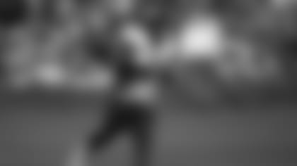 Bralon-Addison-action-2560