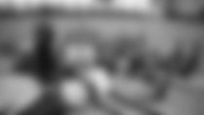 flag-football-game-110918