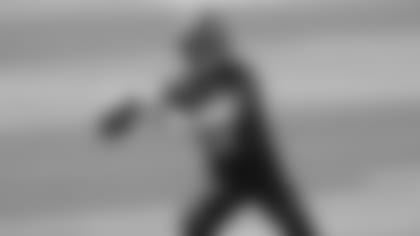 QB Danny Etling
