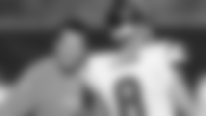 kubiak-carr-040819-thumb