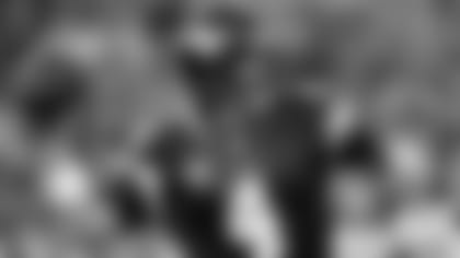 nfl-100-4-series-2560