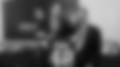 Vikings Owner/President Mark Wilf presented Ambassador Dermer with a custom Vikings jersey