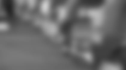 autograph-032116-header-2.jpg