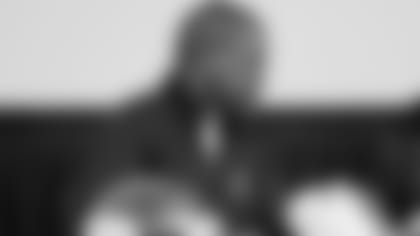 autograph-032116-header-1.jpg