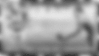 091322-49ers-TD-UK-FB