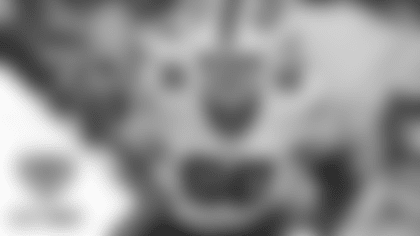 Mitch Morse (60) Buffalo Bills vs Tennessee Titans, October 13, 2020 at Nissan Stadium.