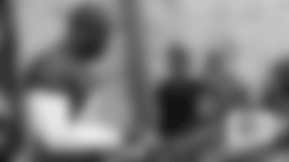 Von-Miller-top-3-training-camp