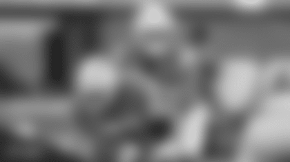 Linsley Herbert bolts buzz