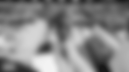 053122_HuddleHandsYeeFellowship_CMS