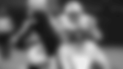 Grover Stewart Derek Carr