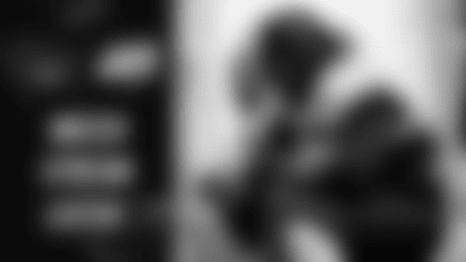 watch-listen-watch-100921