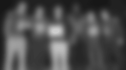 20181120_2500x1406_high_school_coach_of_the_week