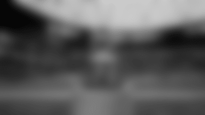 ProBowlTrophy_thumb_011123