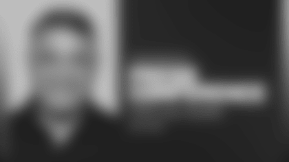 Castillo Presser Thumbnail