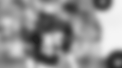 211014-kenny-easley-photo-frame-4