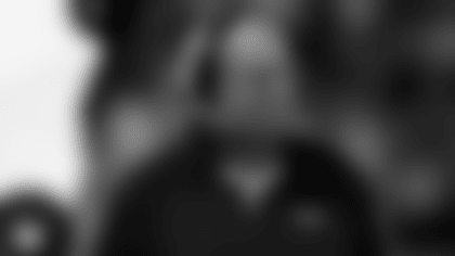 211015-mike-holmgren-photo-frame-2