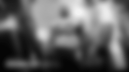 16x9_round-up_template