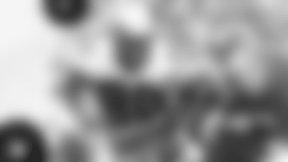 211012-steve-largent-photo-frame-2