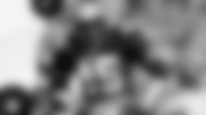 211014-kenny-easley-photo-frame-6