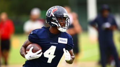 Houston Texans wide receiver Phillip Dorsett (4) during pregame warmups  before an NFL football game against the Tennessee Titans on Sunday, October  30, 2022, in Houston. (AP Photo/Matt Patterson Stock Photo - Alamy