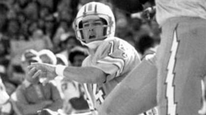 Former Oilers greats take shots at Houston Texans about Oilers