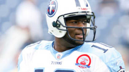 TE Thomas Odukoya, a native of the Netherlands, making the most of his NFL  opportunity with the Tennessee Titans