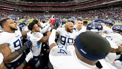 Fans go crazy for Tennessee Titans' Derrick Henry in pregame warmups