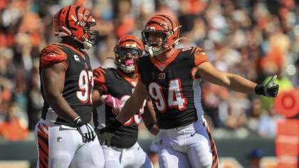 One key matchup: Can the Bengals' O-line counter the Rams' fearsome rush?