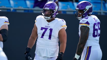 Christian Darrisaw Mic'd Up During the Minnesota Vikings Win Over the  Washington Commanders 