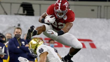 Najee Harris ranks at No. 3 for running backs in 2021 NFL Draft per PFF