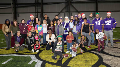 Minnesota Vikings - We wish you and your family a very Merry Christmas.