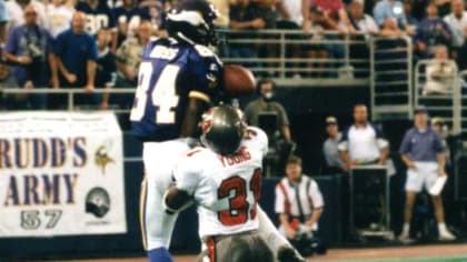 Today in Pro Football History: Highlighted Year: Gary Anderson, 1998