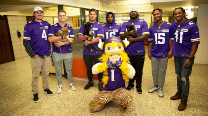 Vikings mascot highlights effort to get kids active