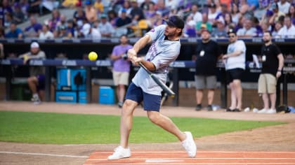 IMAGES: 2023 PitCCH In Foundation Celebrity Softball Game - Jersey Sporting  News