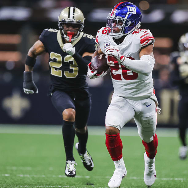 Saquon Barkley catches 54-yard TD pass from Daniel Jones