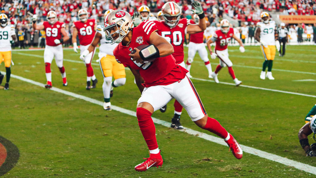 49ers' Trey Lance looks wise beyond his years as new era begins vs. Packers