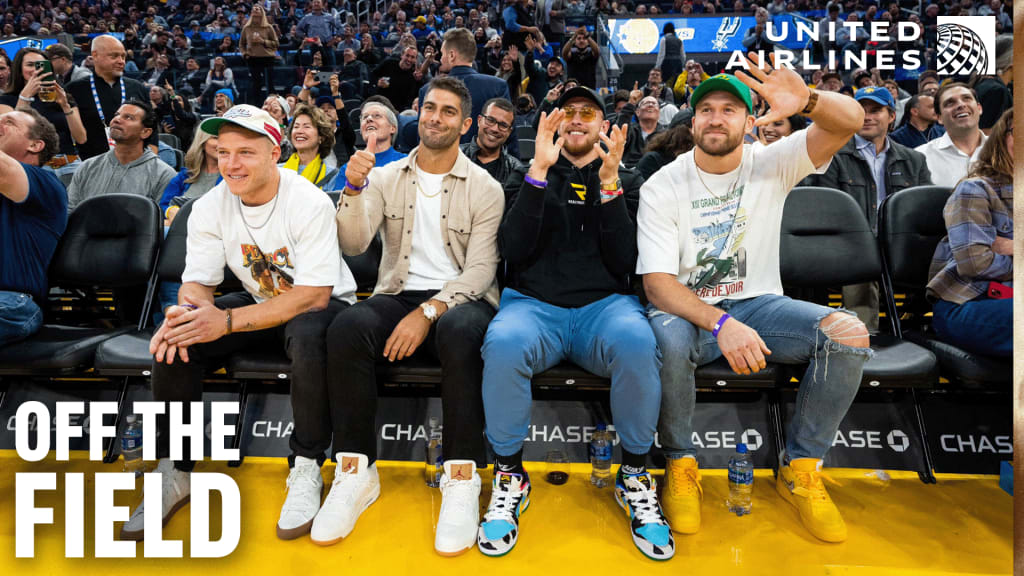 Off the Field: 49ers Offense Cheer on Golden State Warriors 
