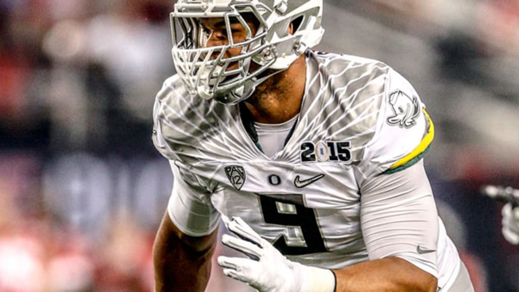 Watch: Former Oregon Ducks star Arik Armstead posts second