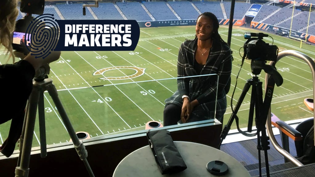 WATCH: Bears fans celebrate landing the No. 1 pick at Soldier Field