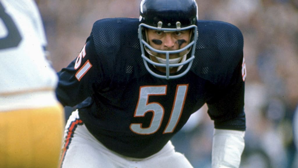 The Chicago Tribune's 50 Best Chicago Bears of All Time (The Chicago  Tribune 50 Best Chicago Sports Players)