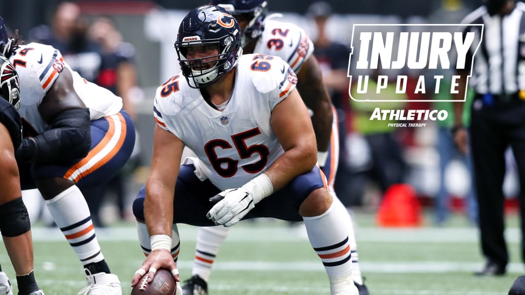 Chicago Bears center Cody Whitehair (65) and guard Michael