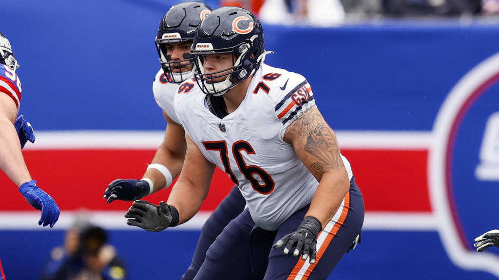 Chicago Bears offensive tackle Teven Jenkins (76) looks to make a block  during an NFL preseason football game against the Cleveland Browns,  Saturday Aug. 27, 2022, in Cleveland. (AP Photo/Kirk Irwin Stock