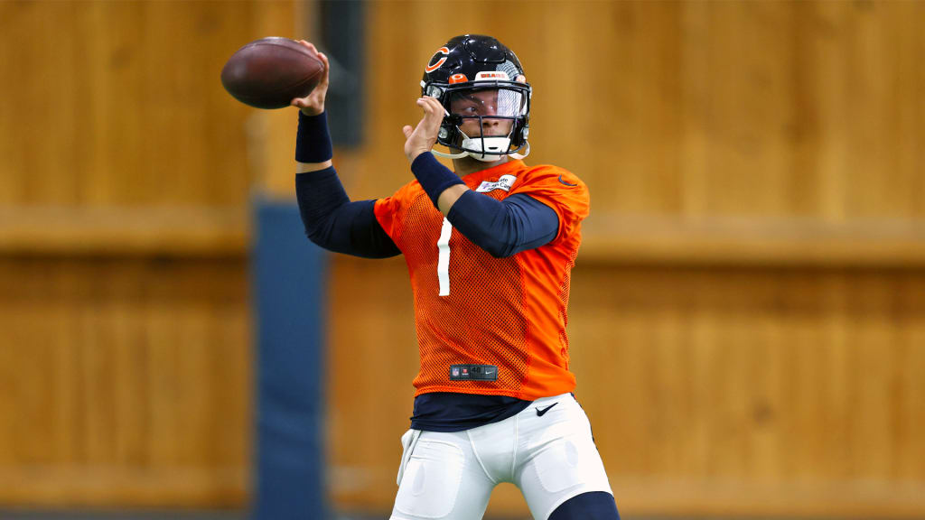 Chicago Bears to launch AR versions of Justin Fields, Cole Kmet at Soldier  Field for Sunday's game – NBC Chicago