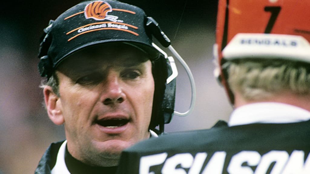 Cincinnati Bengals Flashback: Boomer Esiason's unforgettable '97 return