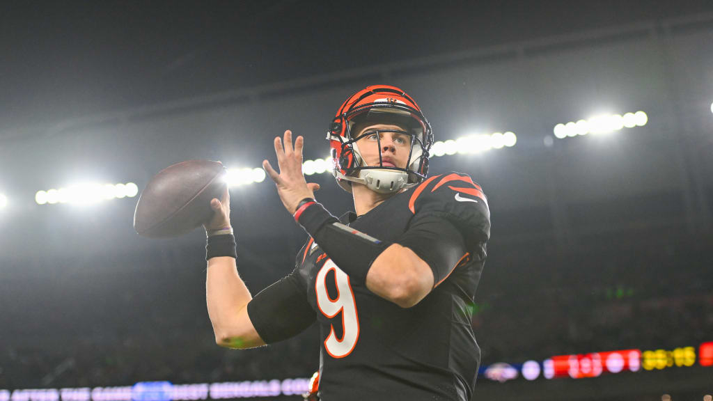 Boomer Esiason  Joe Burrow - Bengals - Ring Of Honor - AFC North