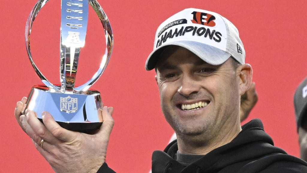 Cincinnati Bengals presented with Lamar Hunt trophy after winning AFC  Championship Game