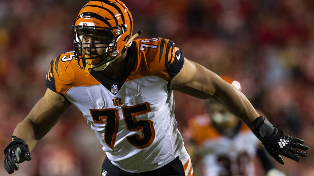 Weekly Lineman: Diving into Jordan Willis' first game with Bengals - Cincy  Jungle