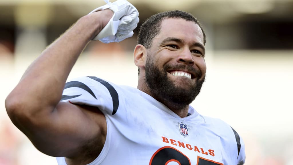 Watch: Bengals' Evan McPherson nails field goals through smaller