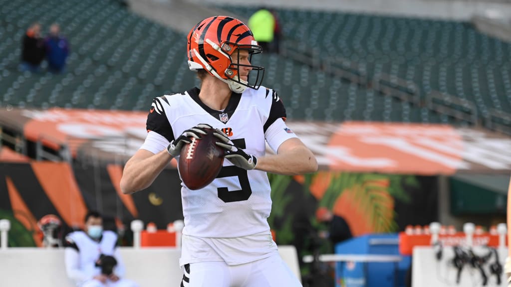 Ryan Finley is a dud in Bengals 16-10 loss to the Steelers