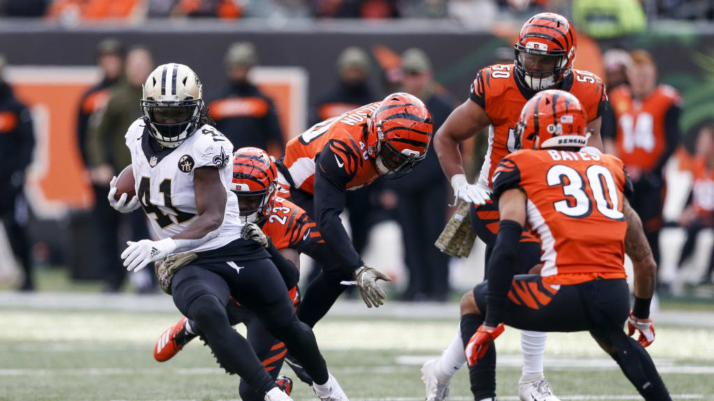 New Orleans Saints cornerback Vincent Gray (35) reacts to a play